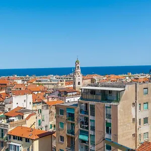 casabalt.hotelitalianriviera.com/