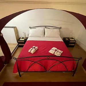 bovio-prestige-apartments-catania.sicilyhotelsitaly.net/